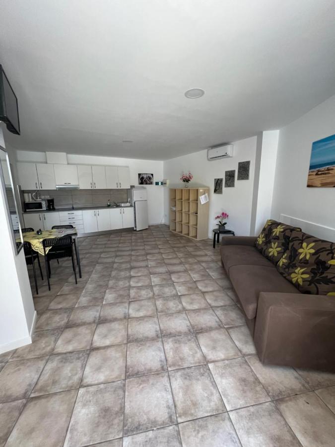 San Agustin Apartments , Close To The Beach, With Pool! San Bartolomé Zewnętrze zdjęcie